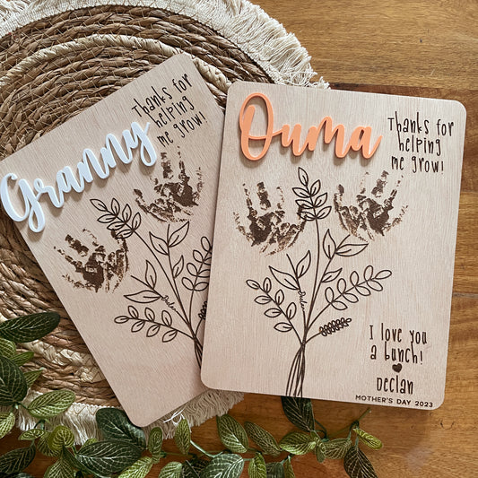 Personalized Mother’s Day Gifts, Custom flower engraved sign for Mom, Gran, Granny, Aunt