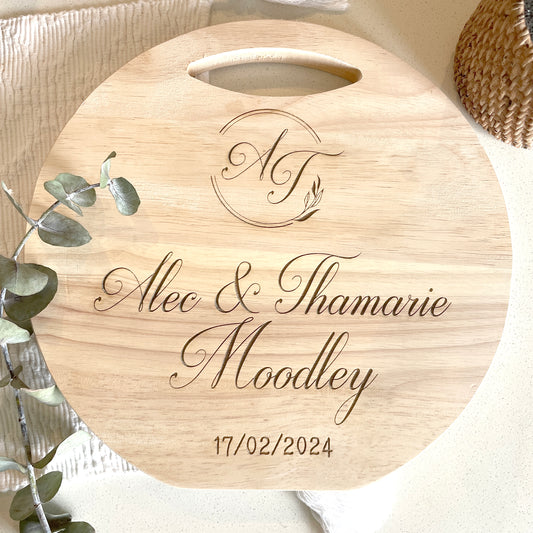 Round engraved personalised wedding cutting board