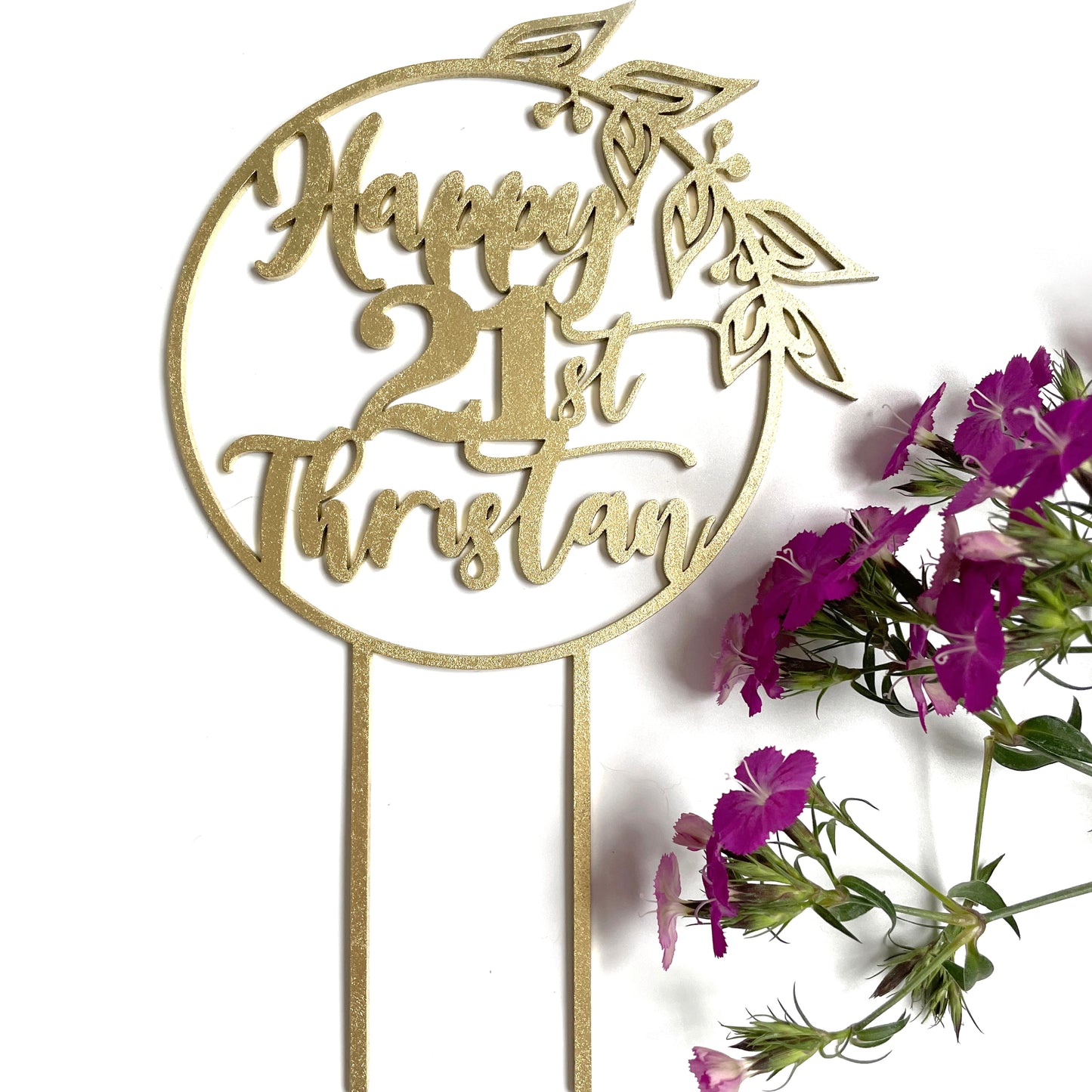 Personalised "Happy Birthday" cake topper with wreath design
