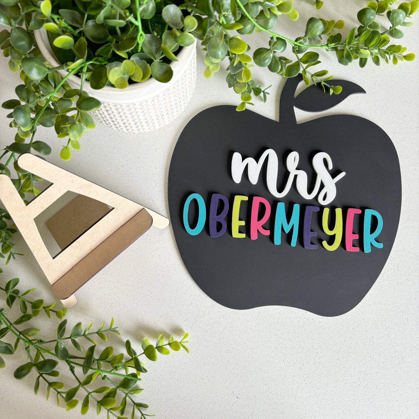 Personalized Apple Shaped Teacher Name Desk Sign