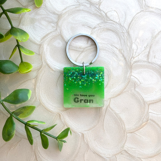 Personalized Resin Keyring for Gran or Mom – Green & Sparkle Blue glitter