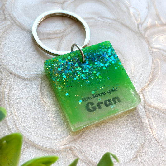Personalized Resin Keyring for Gran or Mom – Green & Sparkle Blue glitter