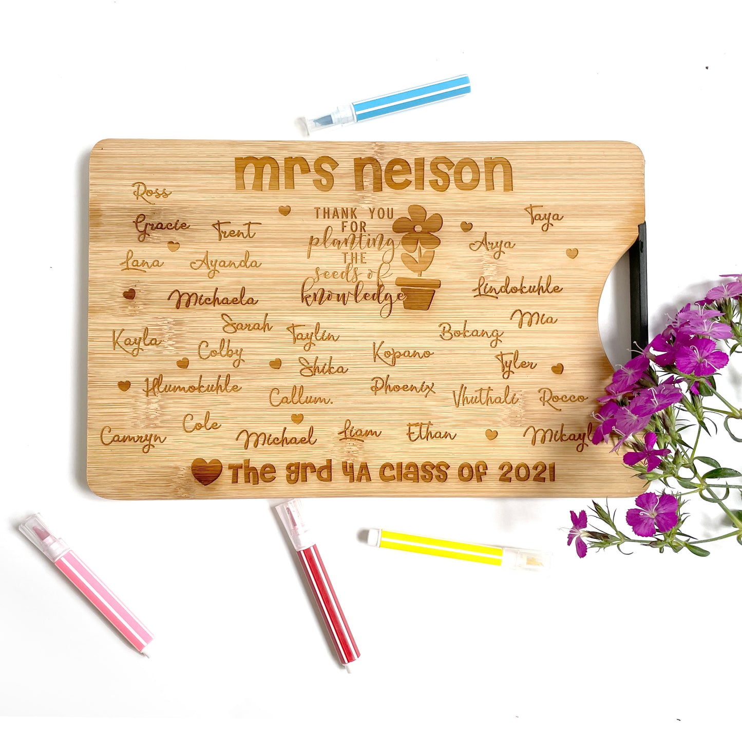 Class list engraved cutting board with Flower Pot design