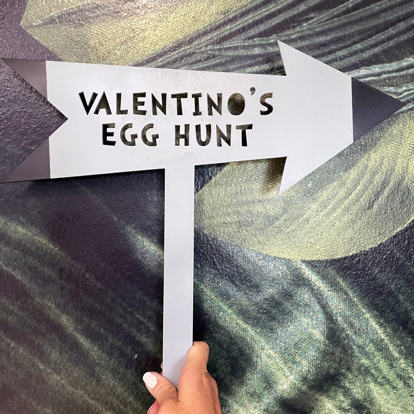 Personalised Easter Hunt sign