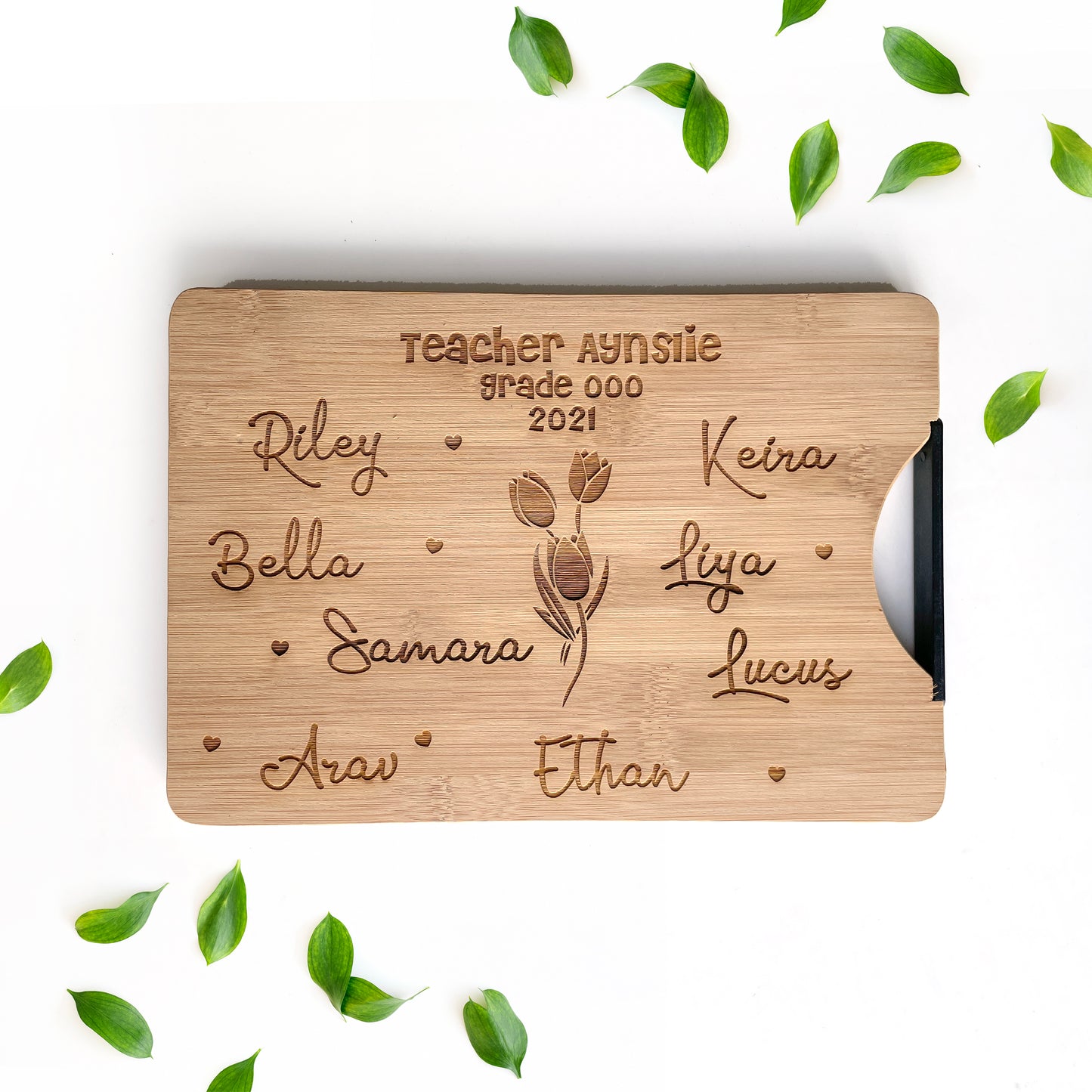 Class list engraved cutting board with flowers design